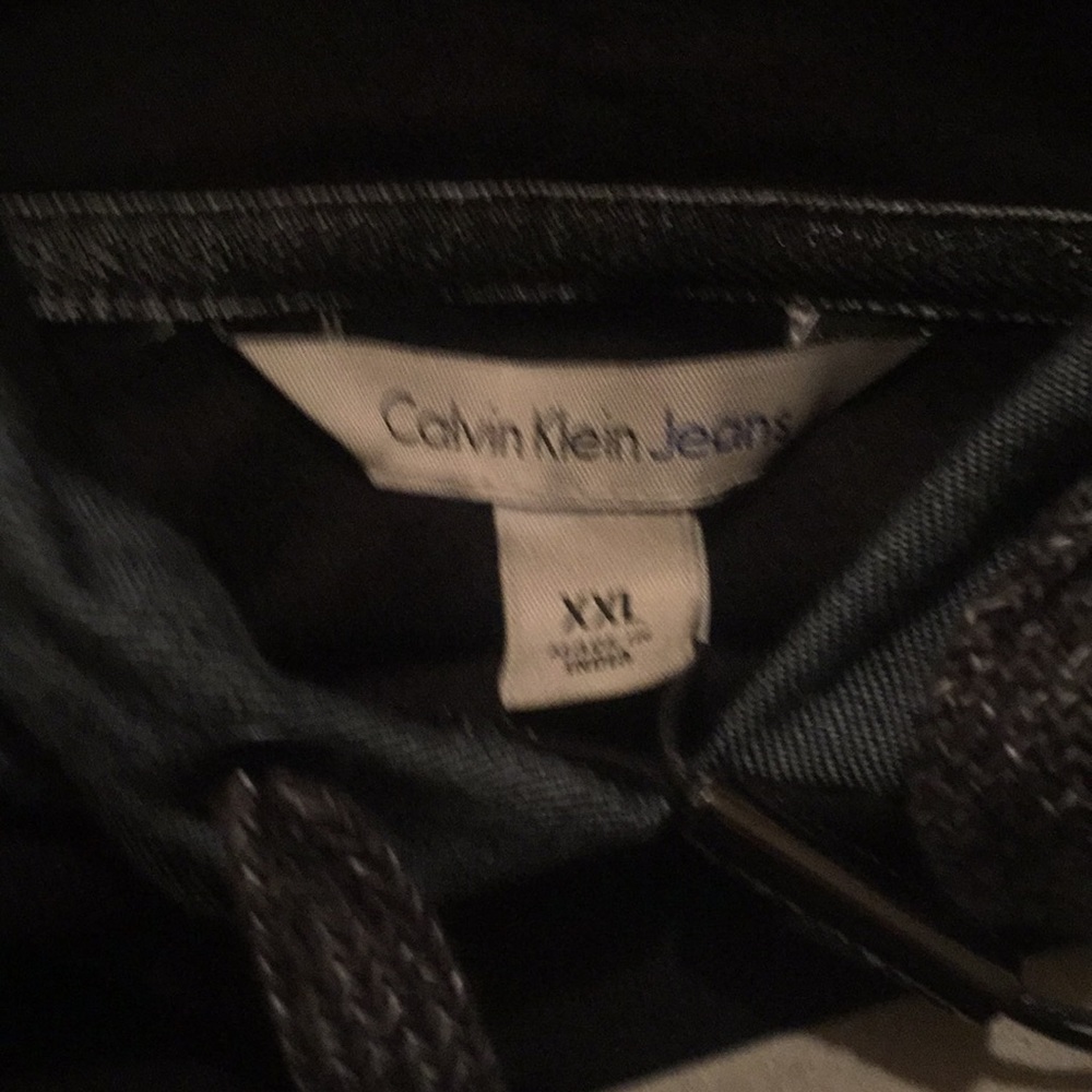 Calvin Klein Hooded Pull Over - Picture 5 of 5